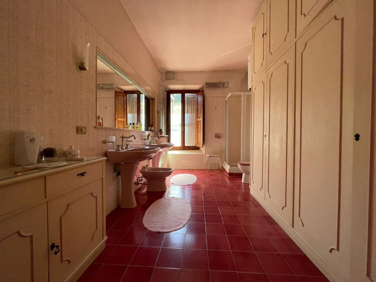 Casa La Torre Un Castello Alle Porte Di Firenze Bagian luar foto