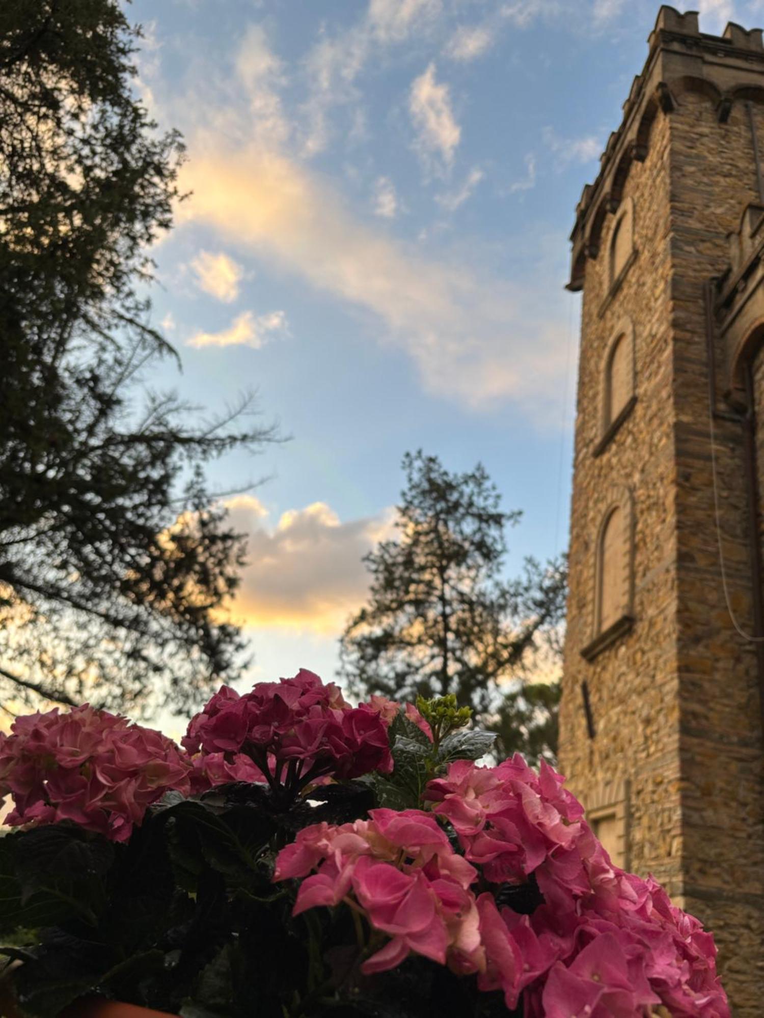 Casa La Torre Un Castello Alle Porte Di Firenze Bagian luar foto